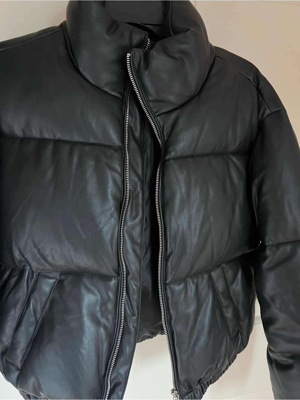 Truth by Republic XS Women's Black Puffer Jacket - Faux Leather Insulated Coat - Picture 3 of 9